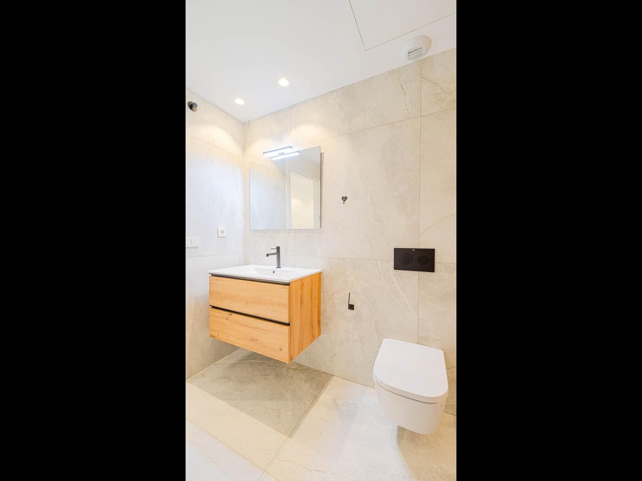 3 quarto Apartamento para venda em Torrevieja com garagem - 595 000 € (Ref: 10041994)