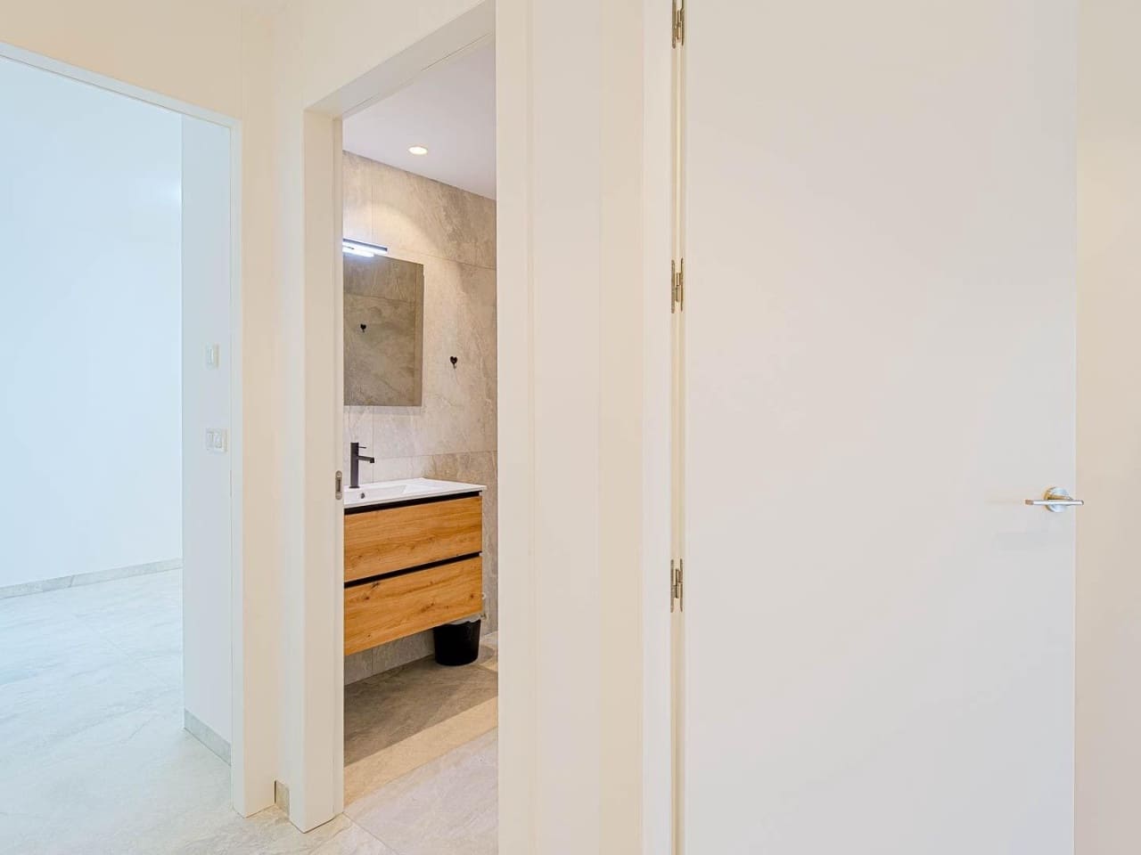 3 quarto Apartamento para venda em Torrevieja com garagem - 595 000 € (Ref: 10041994)
