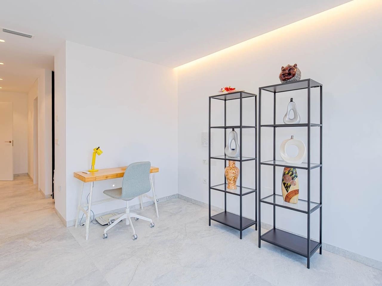 3 quarto Apartamento para venda em Torrevieja com garagem - 595 000 € (Ref: 10041994)