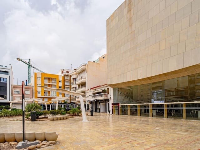 3 quarto Apartamento para venda em Centro - Muelle Pesquero, Torrevieja com garagem - 595 000 € (Ref: 10041994)