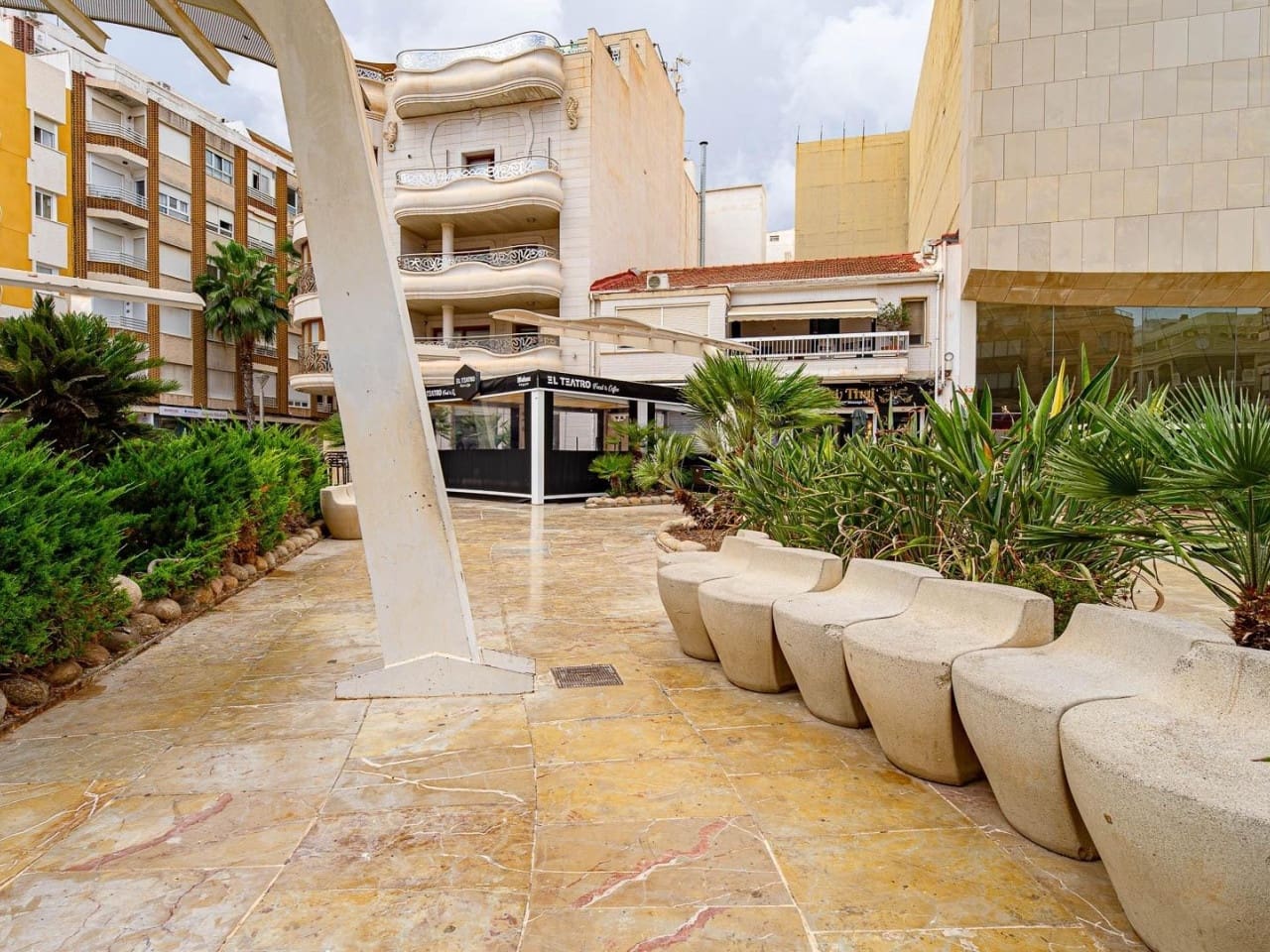 3 quarto Apartamento para venda em Torrevieja com garagem - 595 000 € (Ref: 10041994)