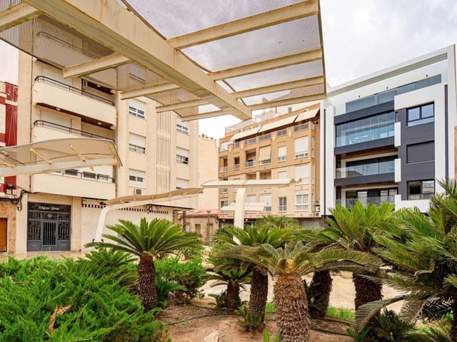 3 quarto Apartamento para venda em Centro - Muelle Pesquero, Torrevieja com garagem - 595 000 € (Ref: 10041994)