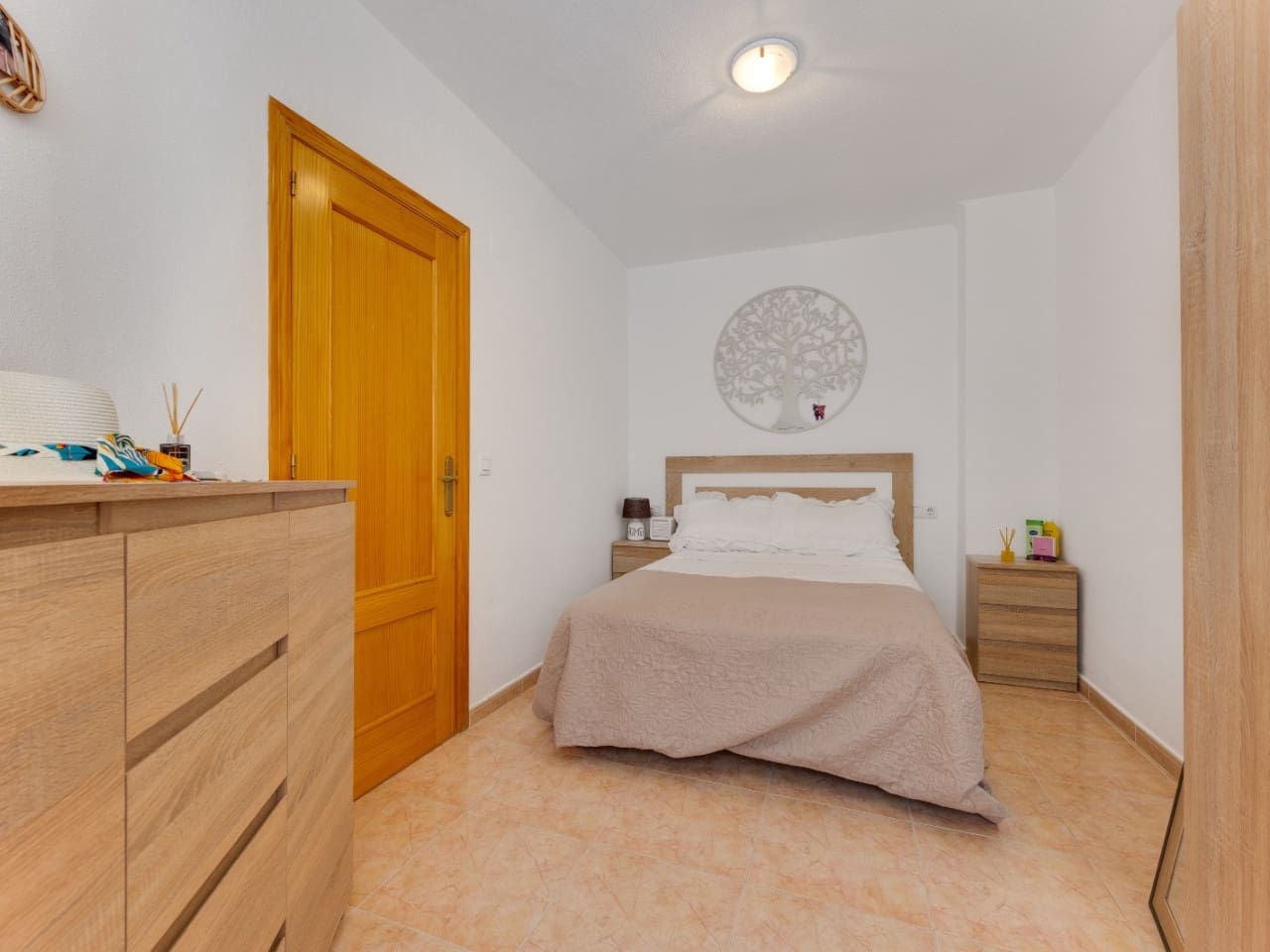 3 sypialnia Apartament na sprzedaż w Torrevieja z basenem - 159 999 € (Ref: 10041995)