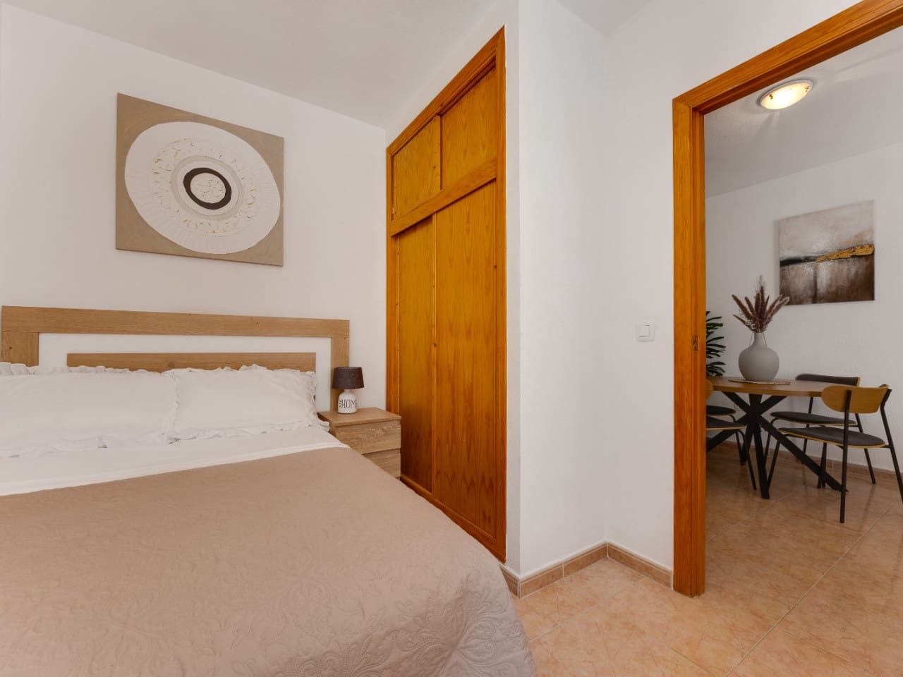 3 sypialnia Apartament na sprzedaż w Torrevieja z basenem - 159 999 € (Ref: 10041995)