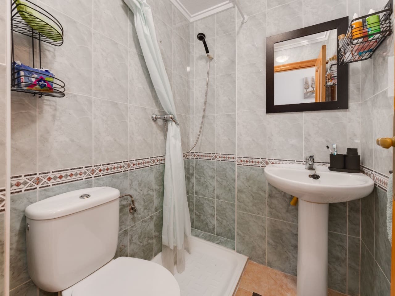 3 sypialnia Apartament na sprzedaż w Torrevieja z basenem - 159 999 € (Ref: 10041995)