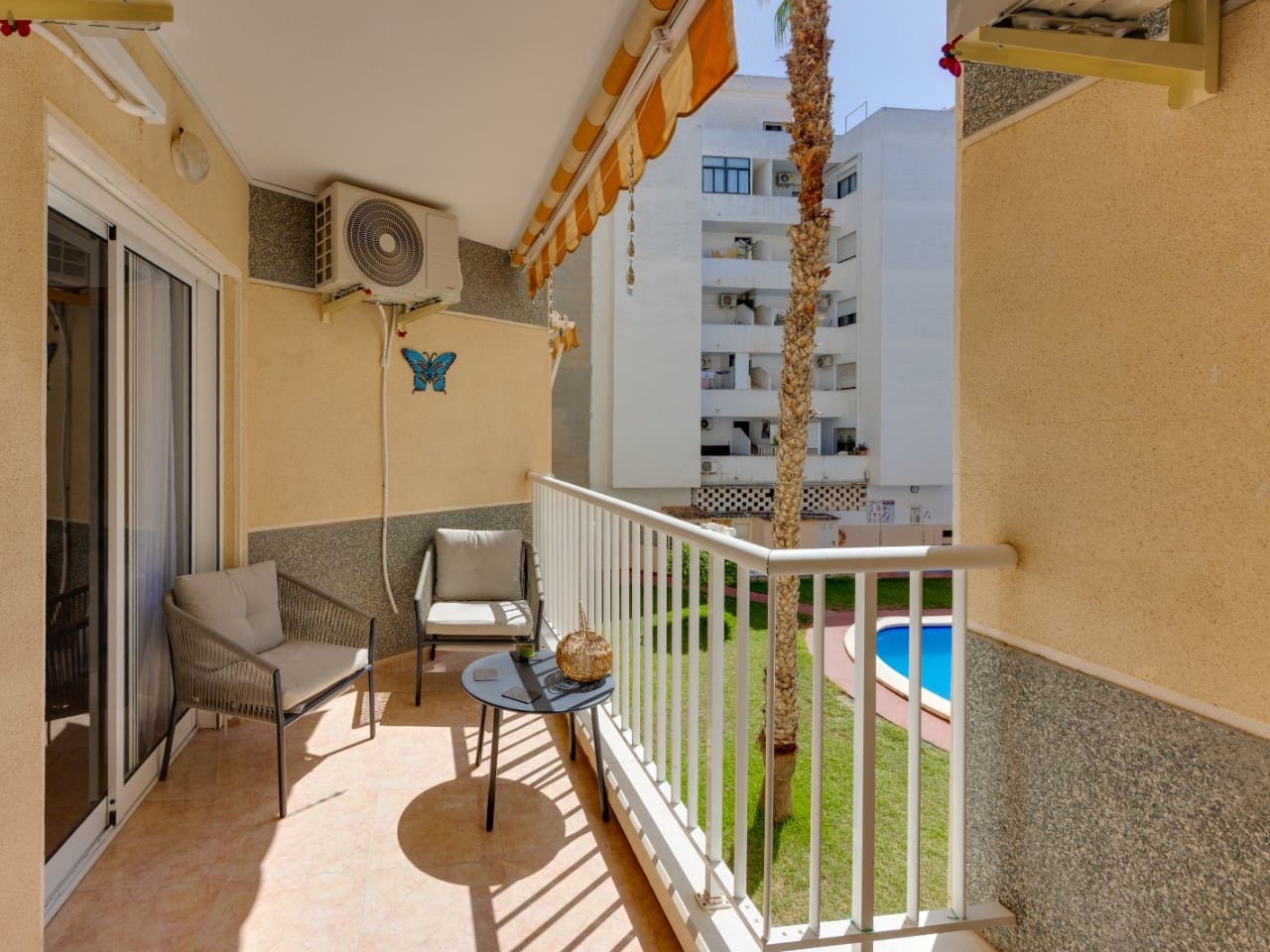 3 sypialnia Apartament na sprzedaż w Torrevieja z basenem - 159 999 € (Ref: 10041995)