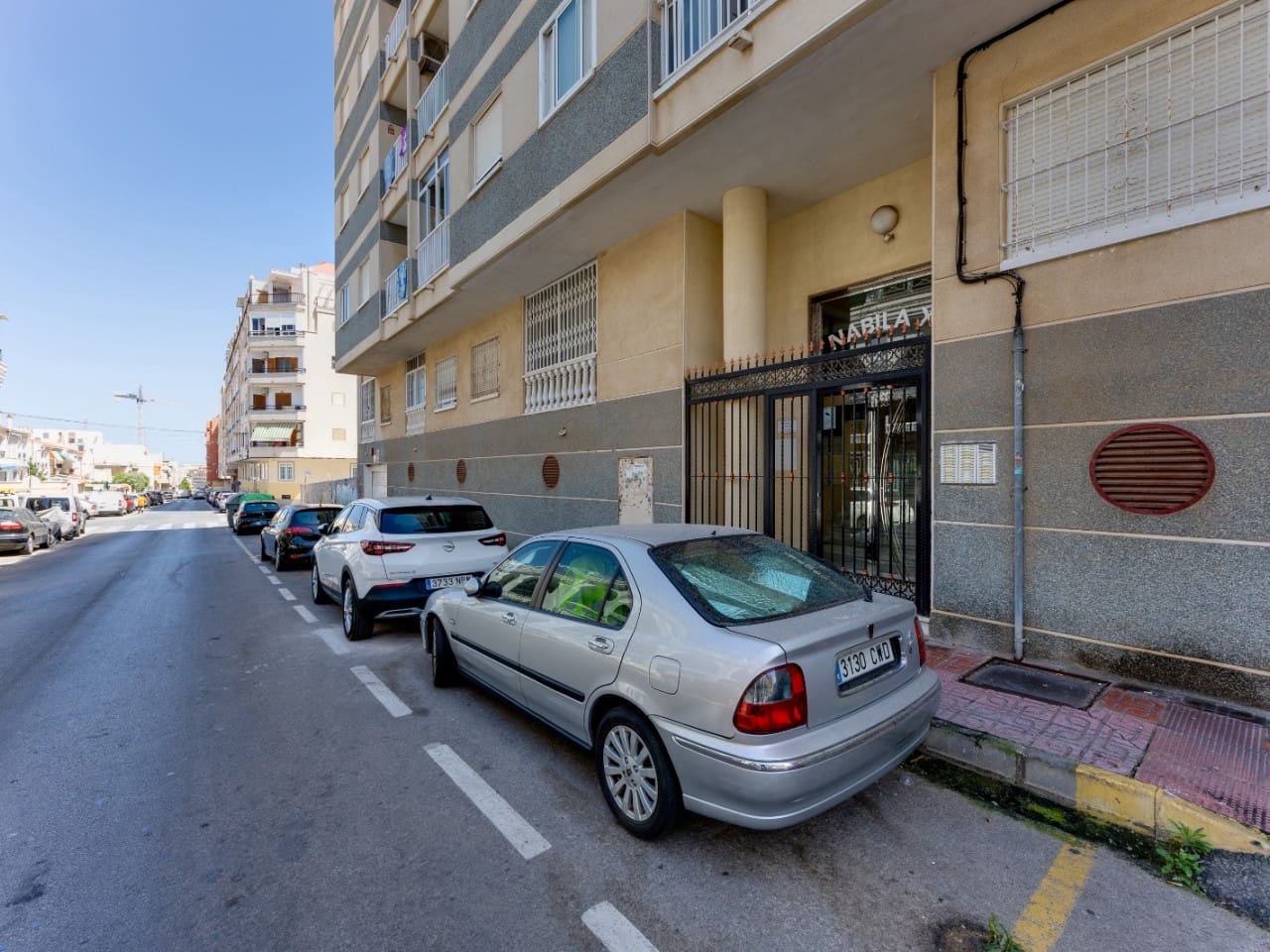3 sypialnia Apartament na sprzedaż w Torrevieja z basenem - 159 999 € (Ref: 10041995)