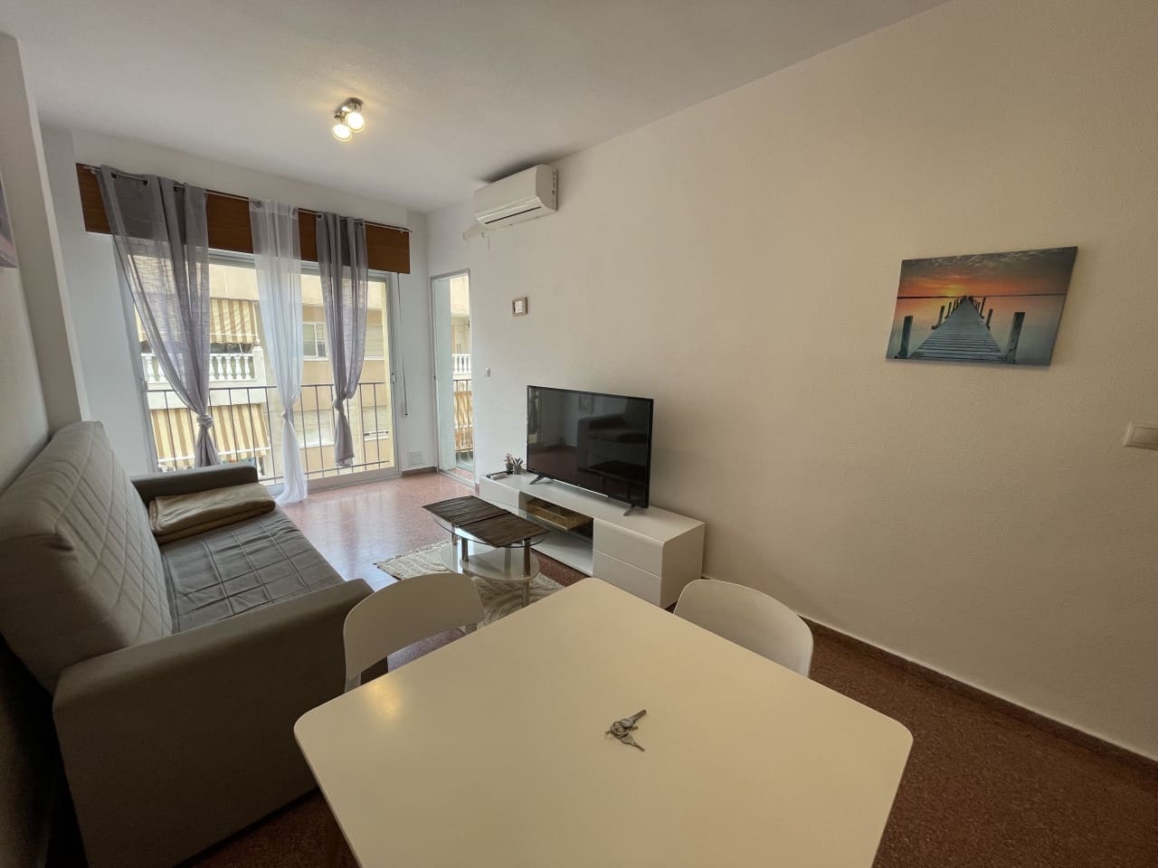 1 sovrum Lägenhet till salu i Torrevieja - 129 900 € (Ref: 10043318)