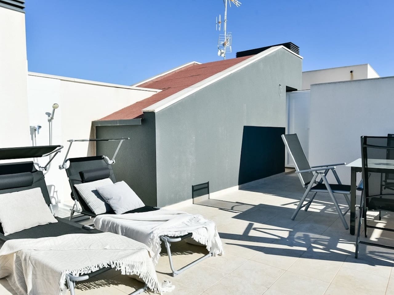 3 sypialnia Apartament na sprzedaż w La Zenia z basenem garażem - 349 000 € (Ref: 10046658)