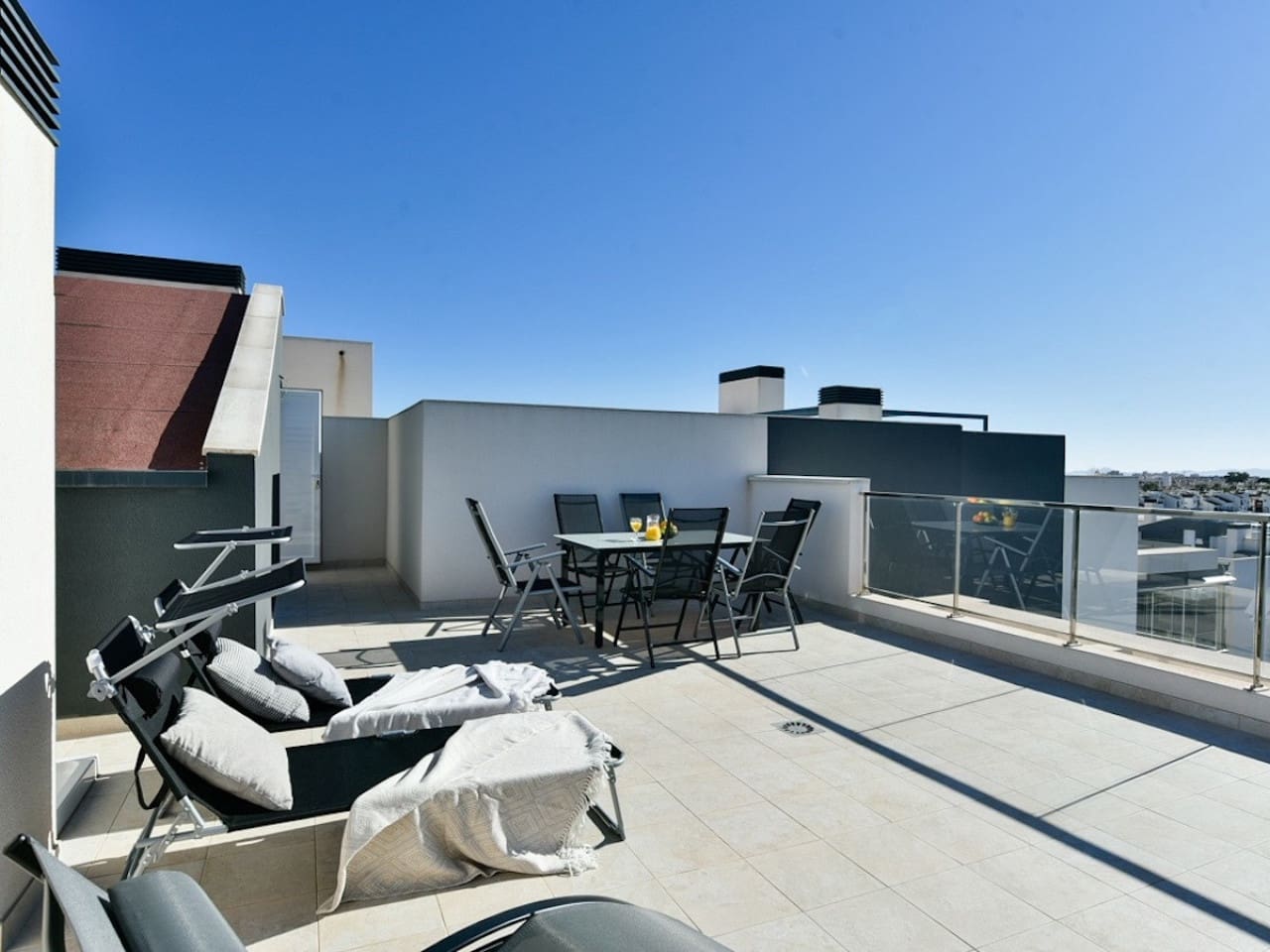 3 sypialnia Apartament na sprzedaż w La Zenia z basenem garażem - 349 000 € (Ref: 10046658)