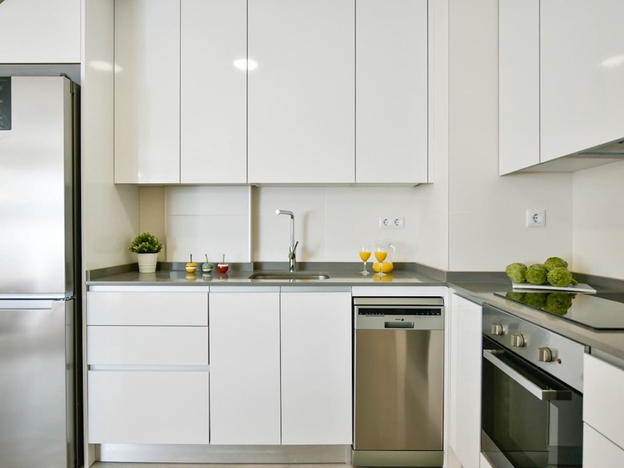 3 sypialnia Apartament na sprzedaż w La Zenia z basenem garażem - 349 000 € (Ref: 10046658)