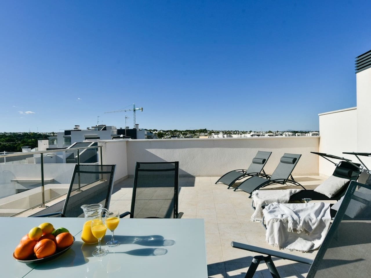 3 sypialnia Apartament na sprzedaż w La Zenia z basenem garażem - 349 000 € (Ref: 10046658)