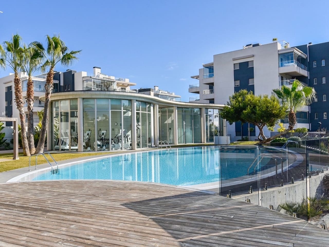 3 sypialnia Apartament na sprzedaż w La Zenia z basenem garażem - 349 000 € (Ref: 10046658)