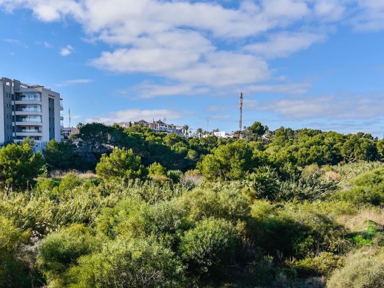 3 sypialnia Apartament na sprzedaż w La Zenia z basenem garażem - 349 000 € (Ref: 10046658)