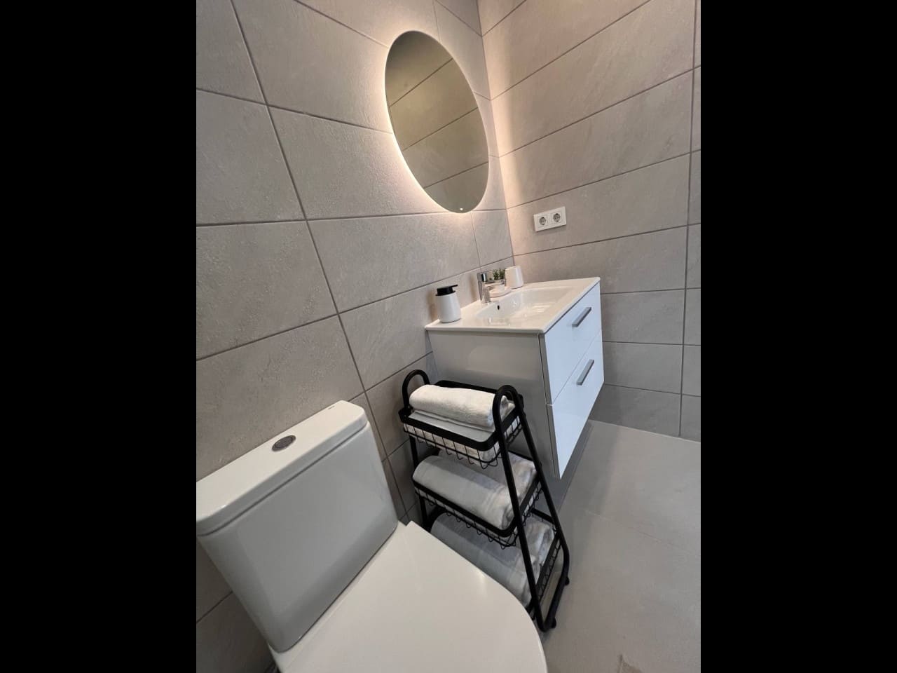 2 soverom Leilighet til salgs i Torrevieja med svømmebasseng garasje - € 355 000 (Ref: 10049660)