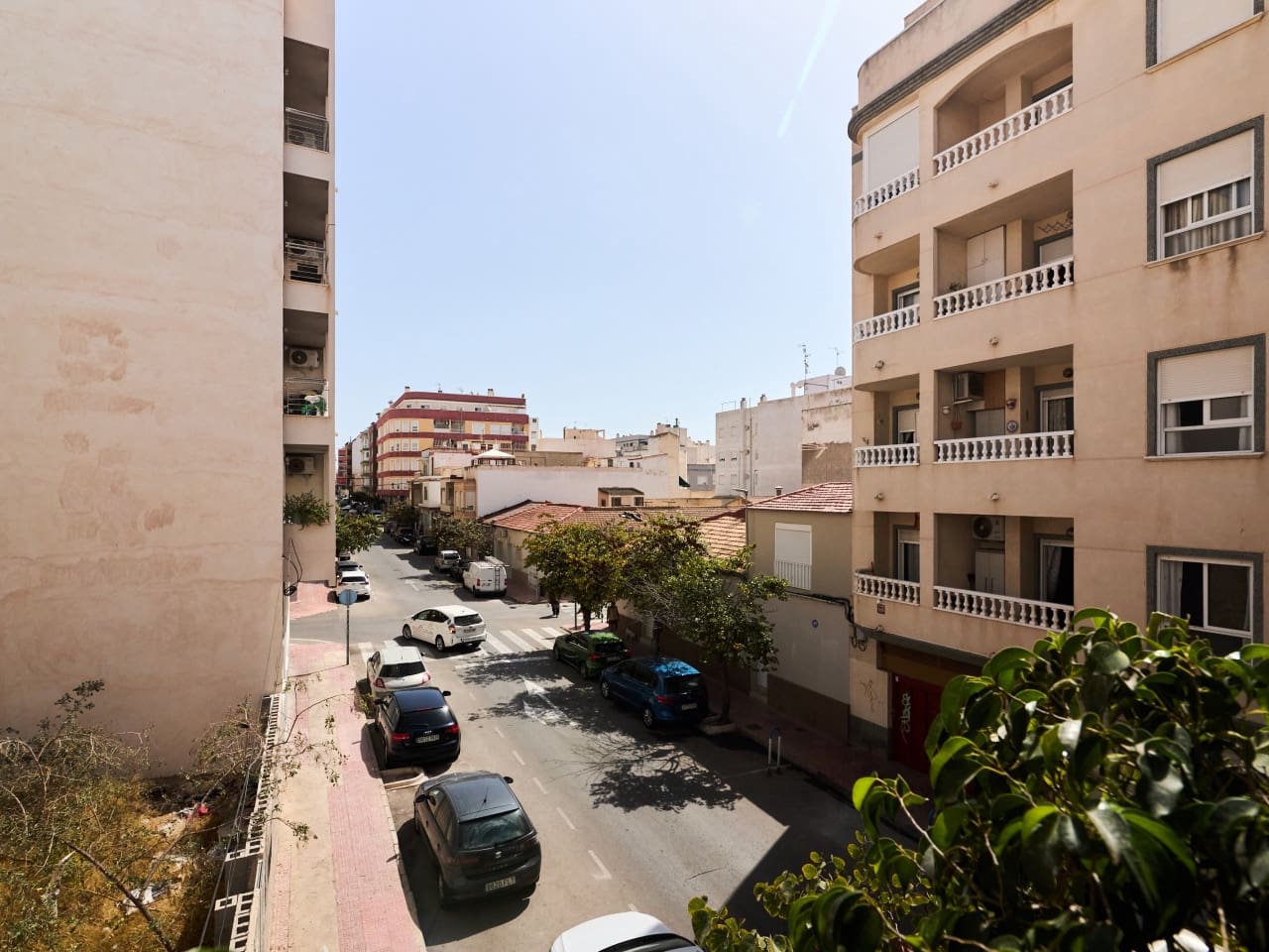 3 Zimmer Apartment zu verkaufen in Torrevieja - 269.000 € (Ref: 10059989)