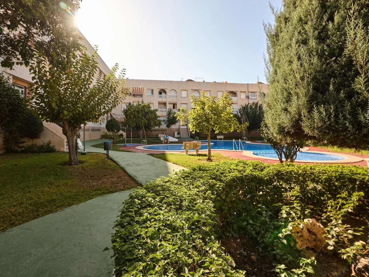 2 quarto Apartamento para venda em Torrevieja com piscina garagem - 139 900 € (Ref: 10070266)