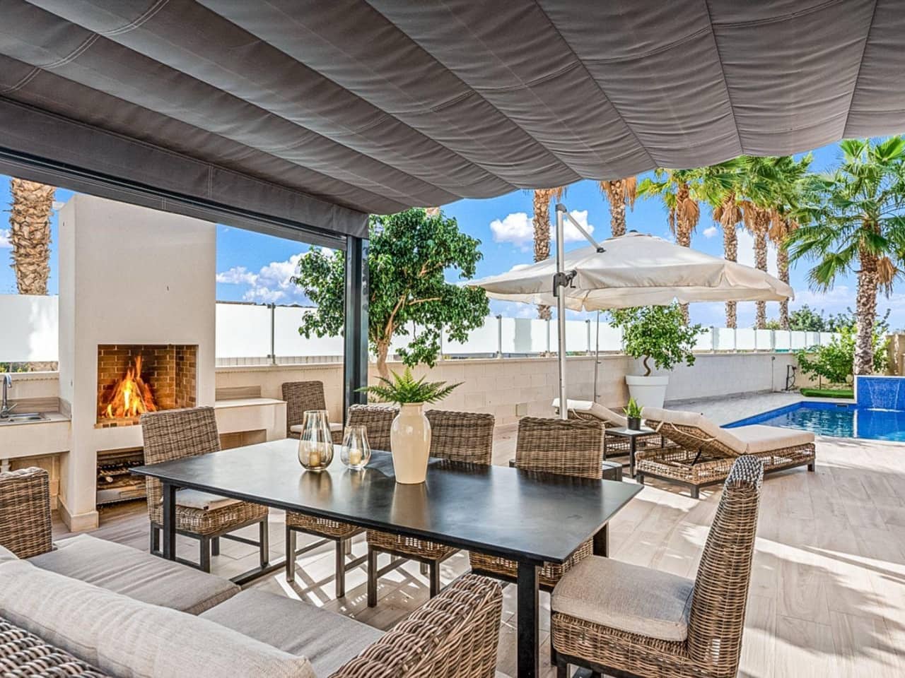 5 sovrum Villa till salu i Orihuela Costa med pool - 829 000 € (Ref: 10080054)