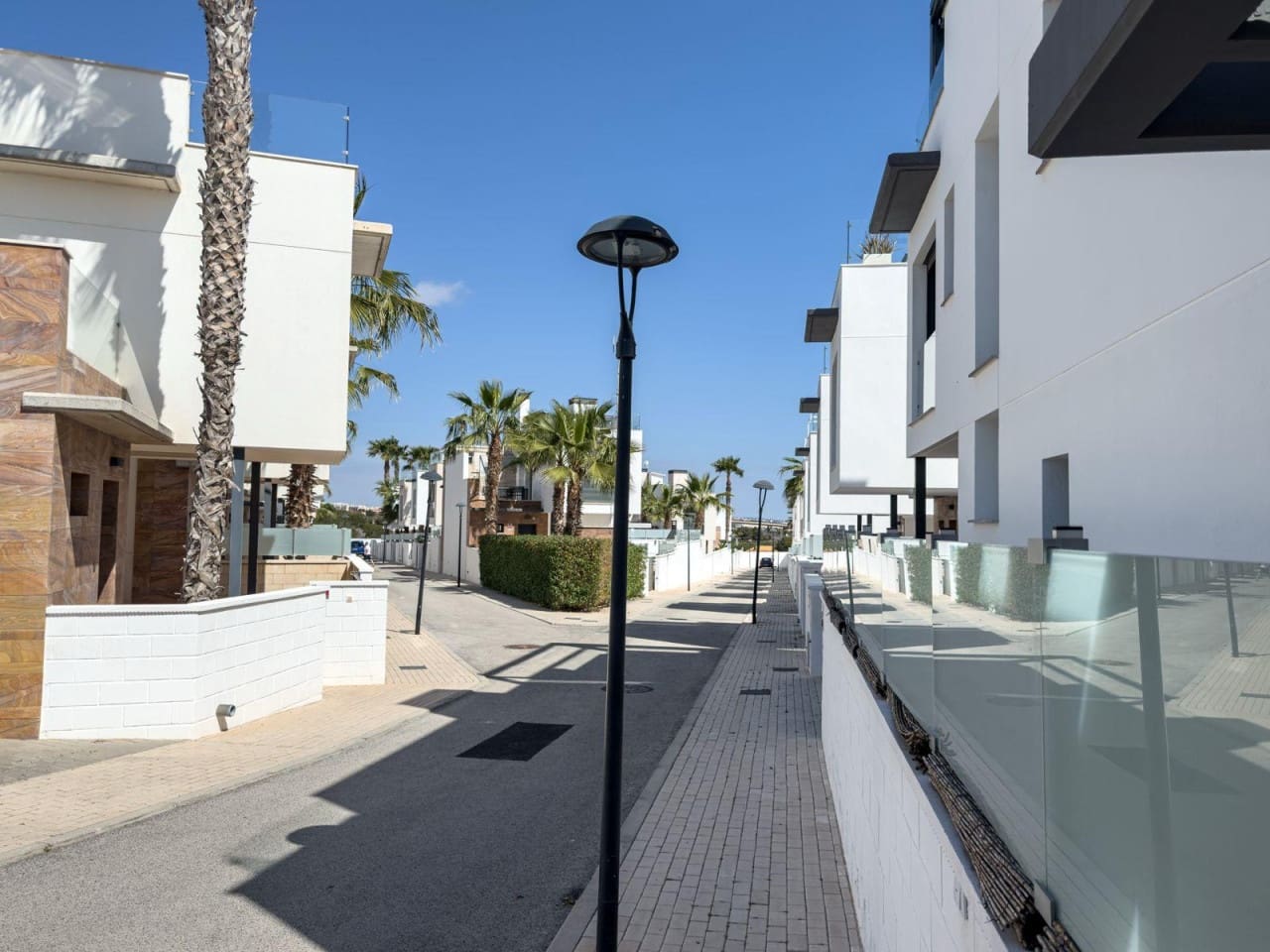 5 sovrum Villa till salu i Orihuela Costa med pool - 829 000 € (Ref: 10080054)