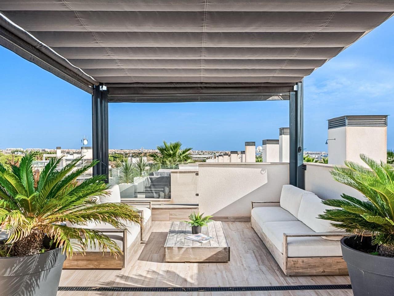 5 sovrum Villa till salu i Orihuela Costa med pool - 829 000 € (Ref: 10080054)