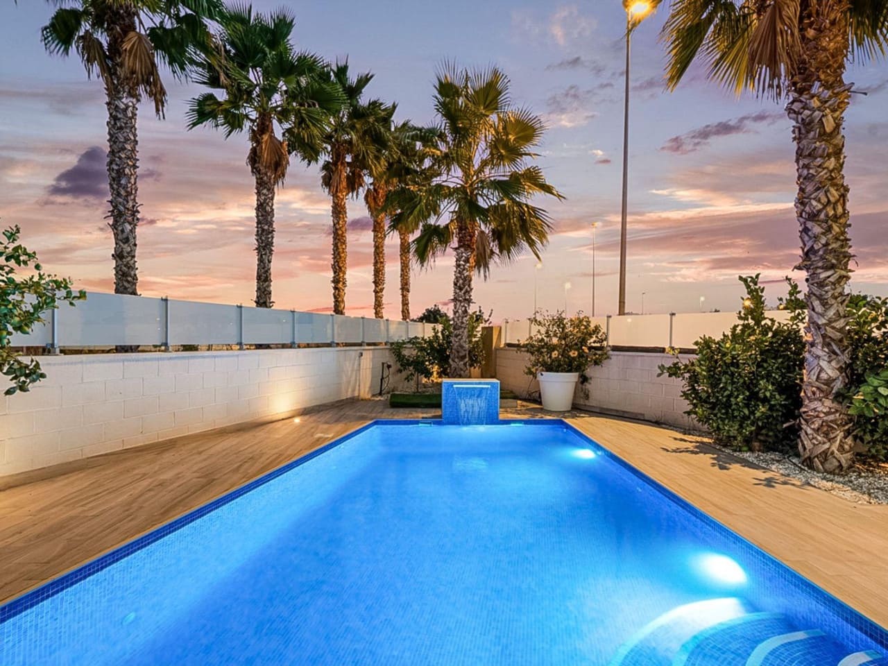 5 sovrum Villa till salu i Orihuela Costa med pool - 829 000 € (Ref: 10080054)