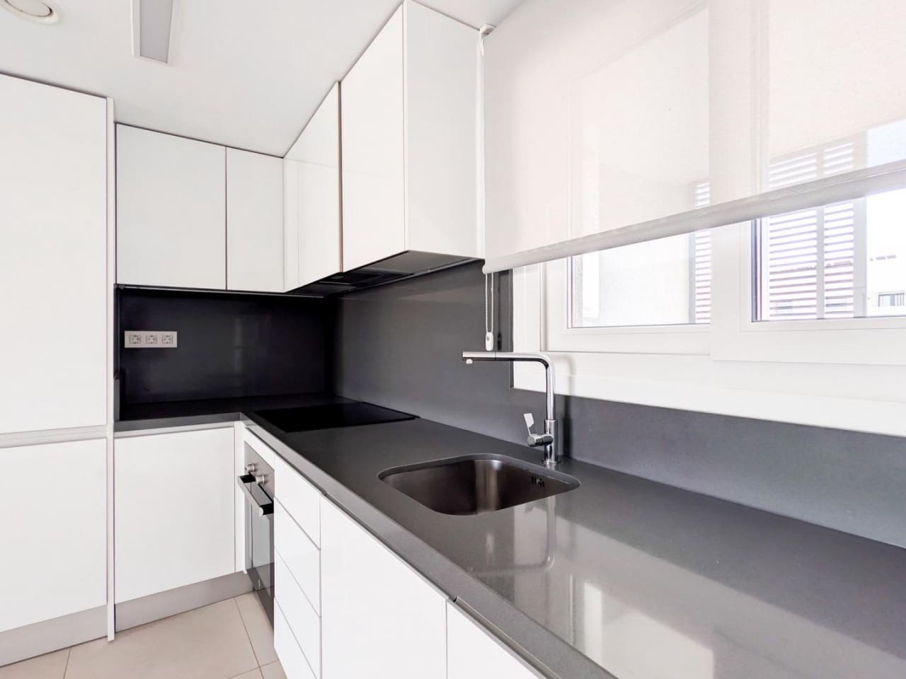 2 soverom Leilighet til salgs i Punta Prima med svømmebasseng garasje - € 498 000 (Ref: 10082189)