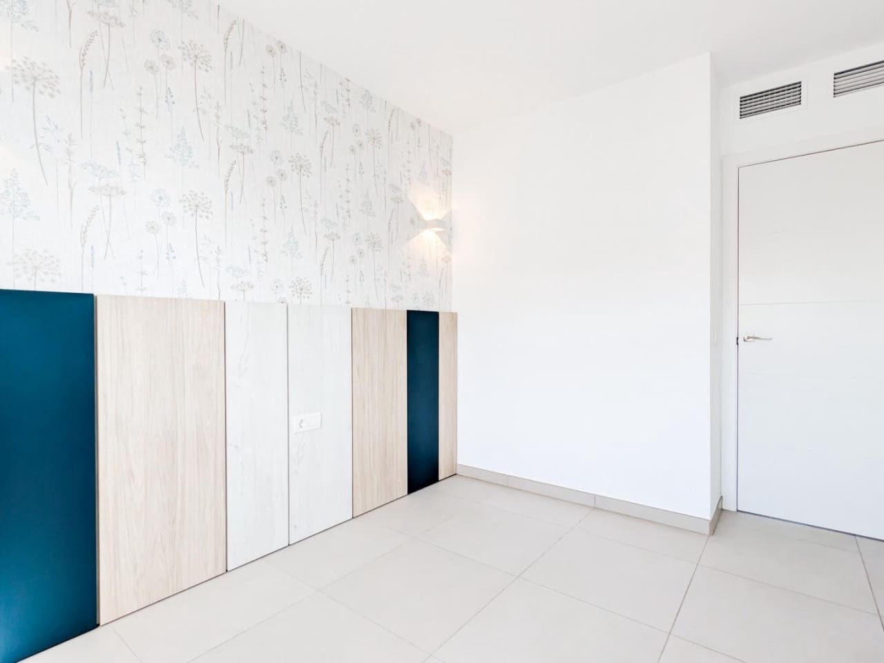 2 soverom Leilighet til salgs i Punta Prima med svømmebasseng garasje - € 498 000 (Ref: 10082189)