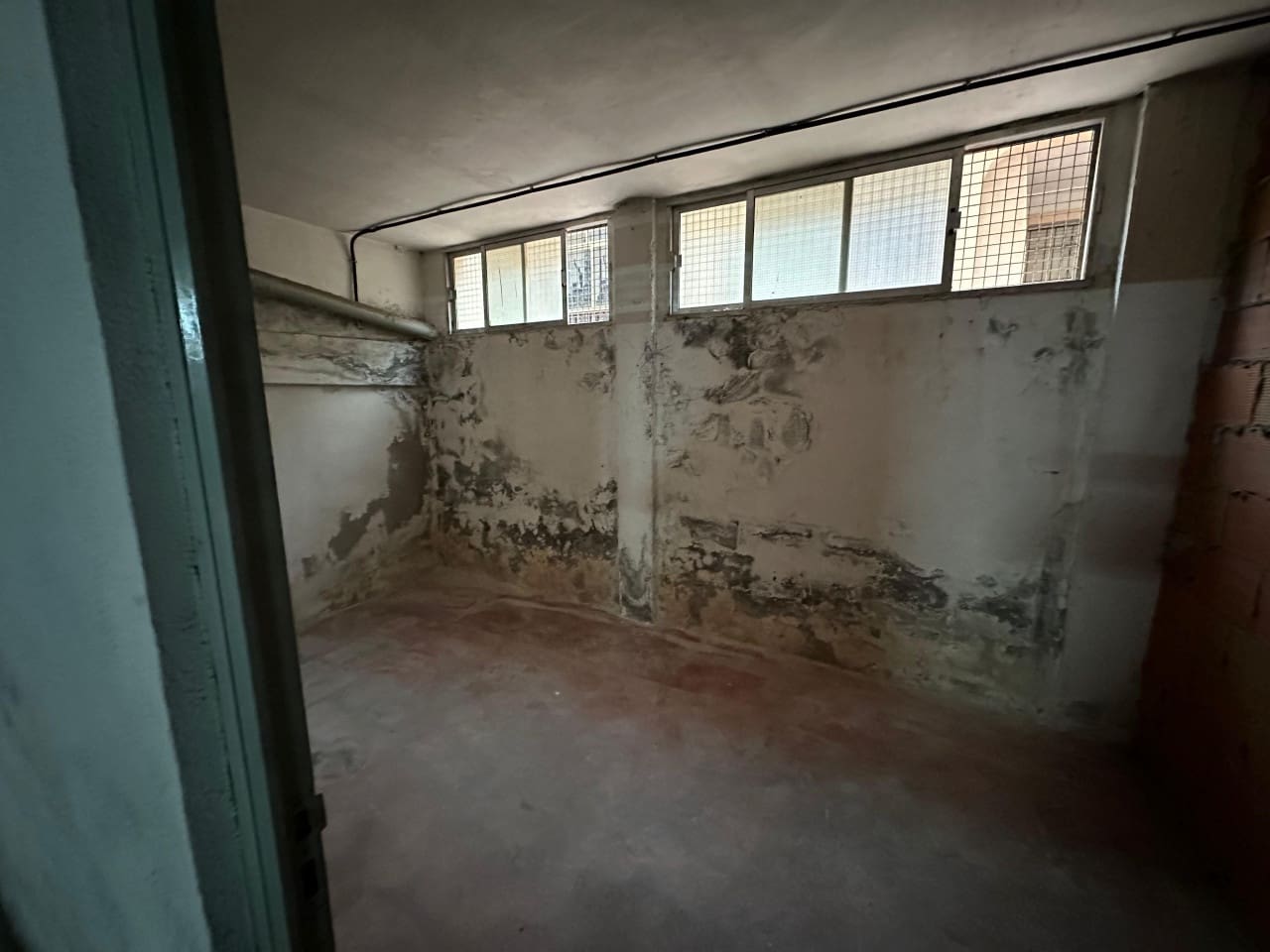 Garage te koop in Torrevieja - € 13.000 (Ref: 10095653)
