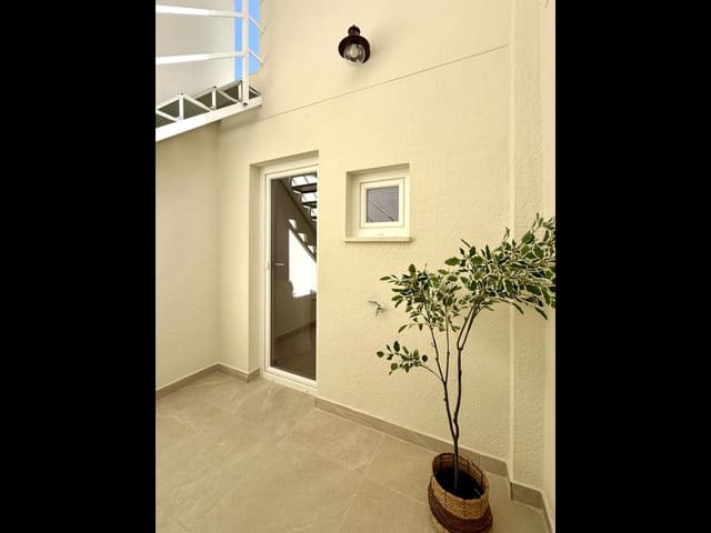3 bedroom Townhouse for sale in Lo Pagan, San Pedro del Pinatar - € 396,500 (Ref: 10106541)