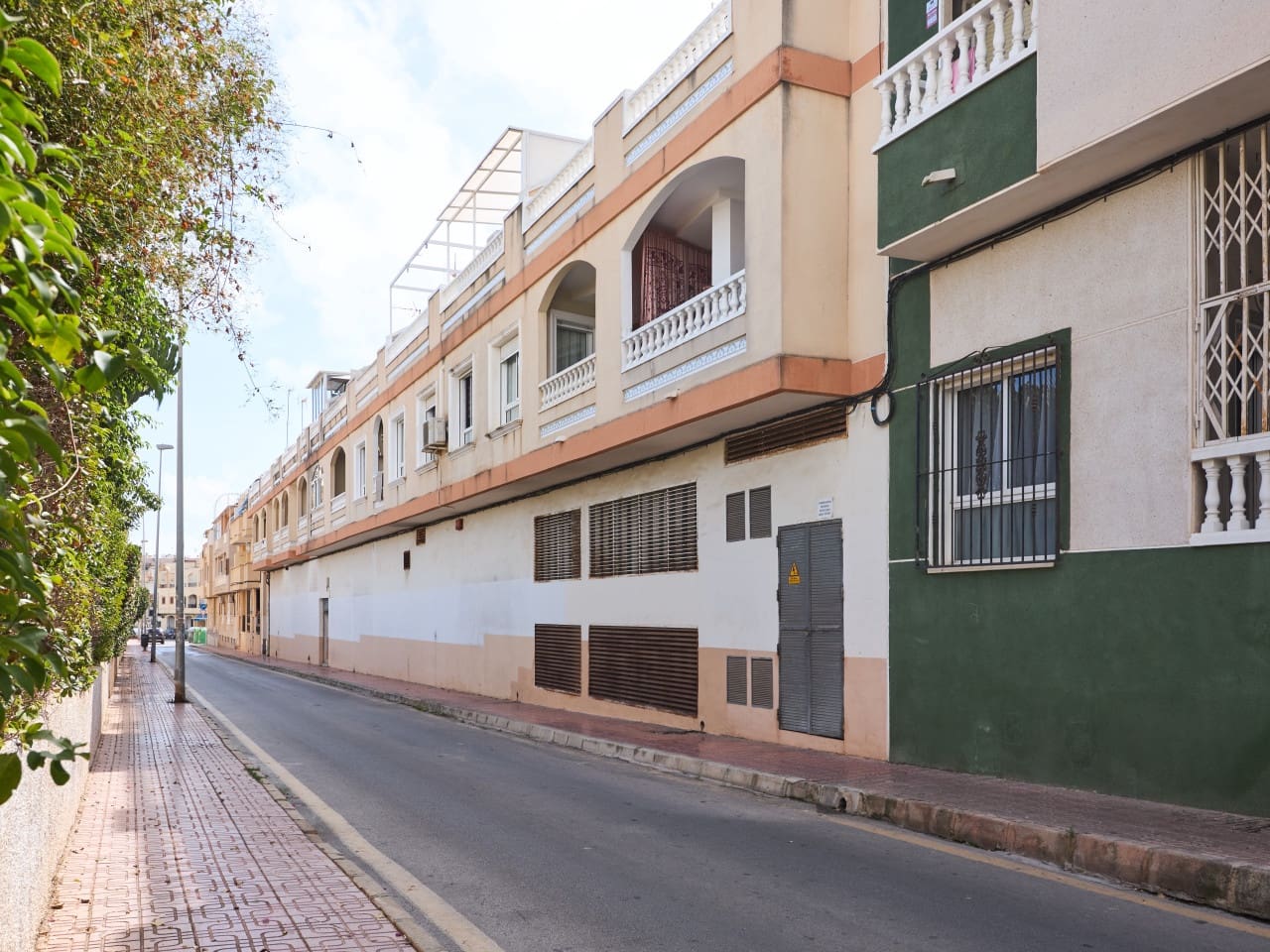 2 slaapkamer Appartement te koop in Torrevieja - € 159.900 (Ref: 10115998)
