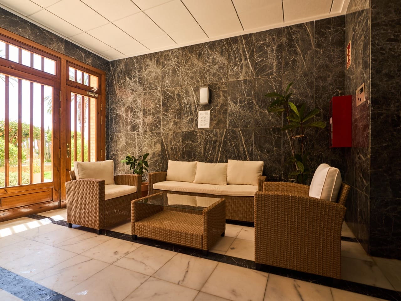 Apartamento de 3 habitaciones en Torrevieja en venta - 260.000 € (Ref: 10115999)
