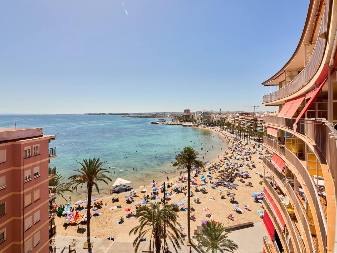 Apartamento de 3 habitaciones en Torrevieja en venta - 260.000 € (Ref: 10115999)