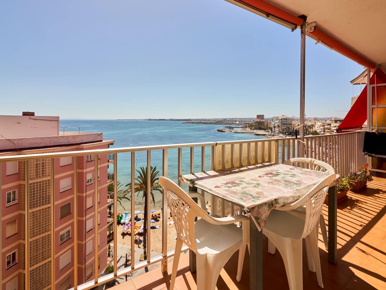 Apartamento de 3 habitaciones en Torrevieja en venta - 260.000 € (Ref: 10115999)