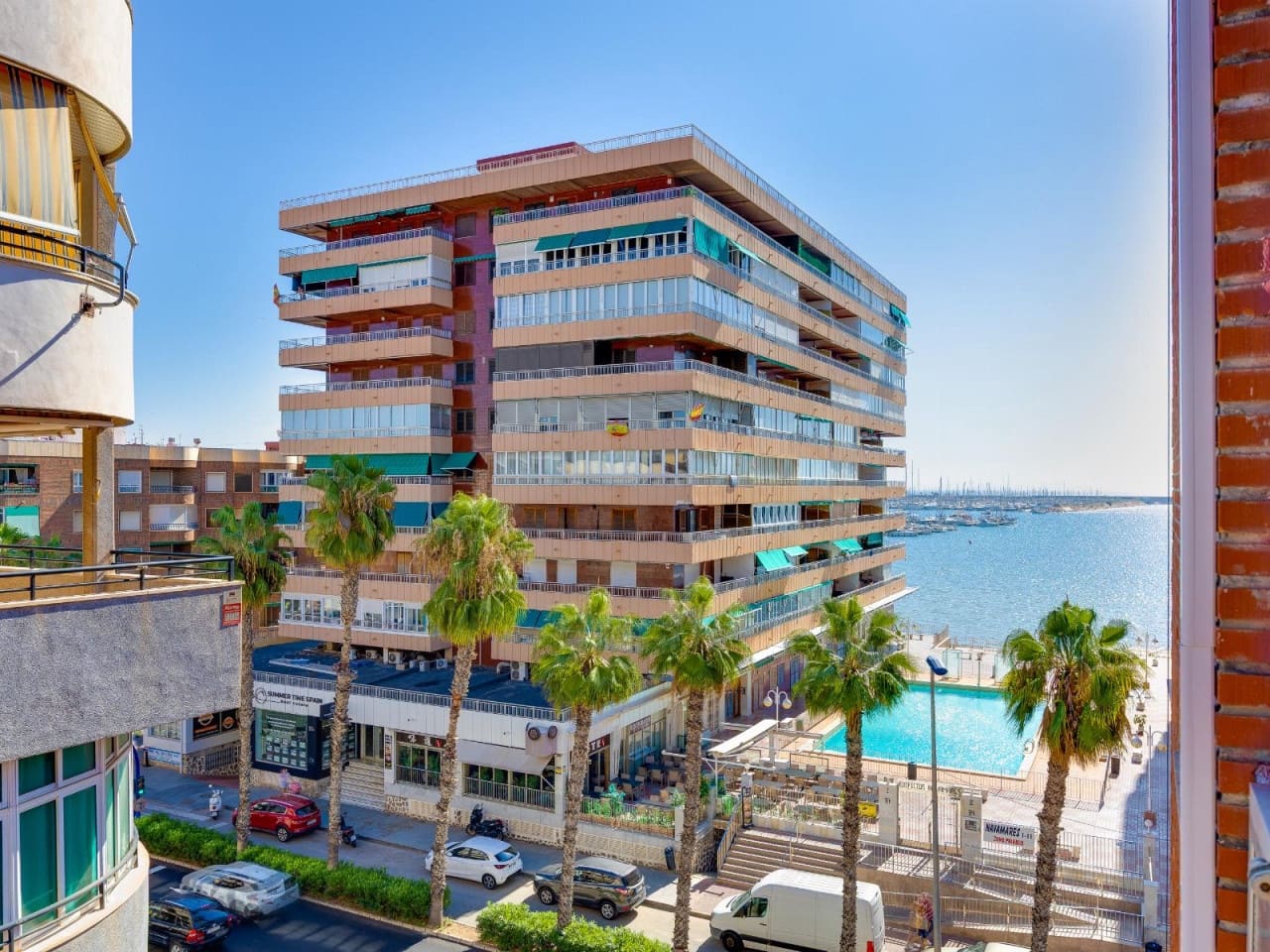 2 soverom Leilighet til salgs i Torrevieja - € 149 900 (Ref: 10118093)