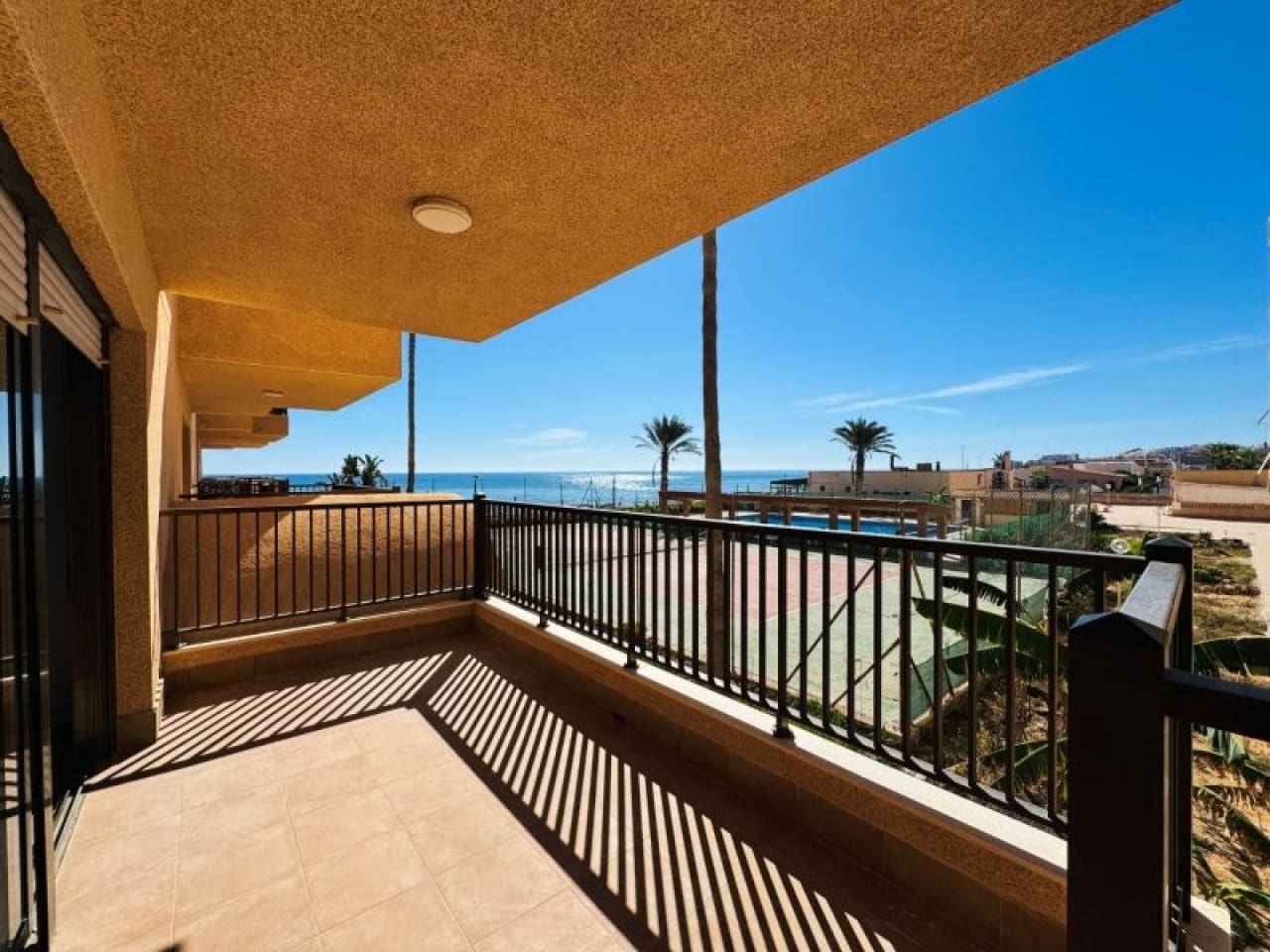 3 soverom Leilighet til salgs i La Mata med svømmebasseng garasje - € 399 000 (Ref: 10118097)