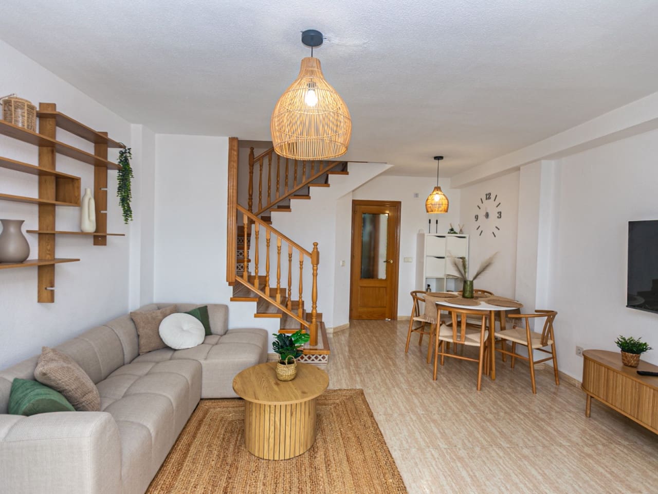3 makuuhuone Huoneisto myytävänä paikassa Cabo Roig mukana uima-altaan - 375 000 € (Ref: 10130389)