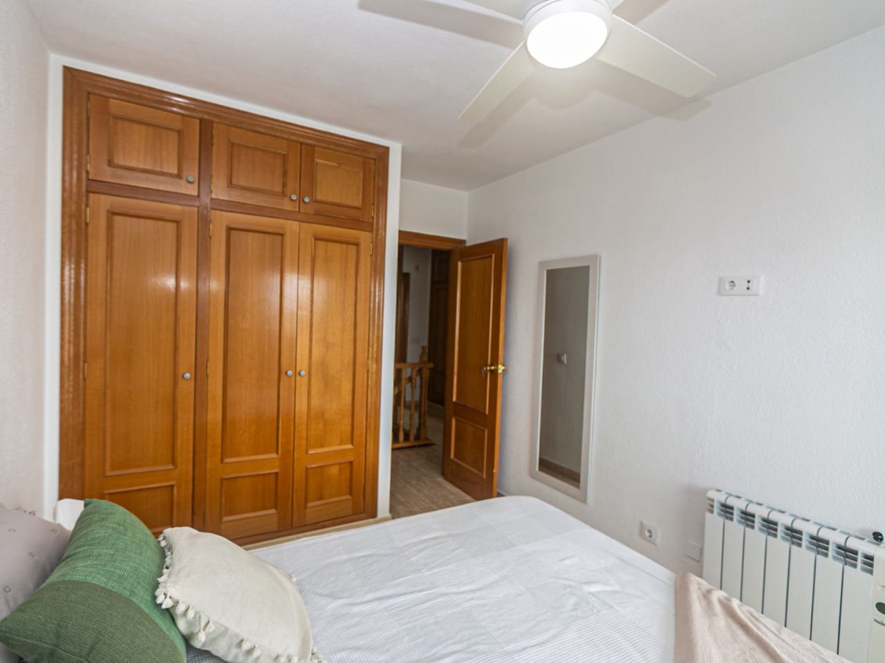 3 makuuhuone Huoneisto myytävänä paikassa Cabo Roig mukana uima-altaan - 375 000 € (Ref: 10130389)