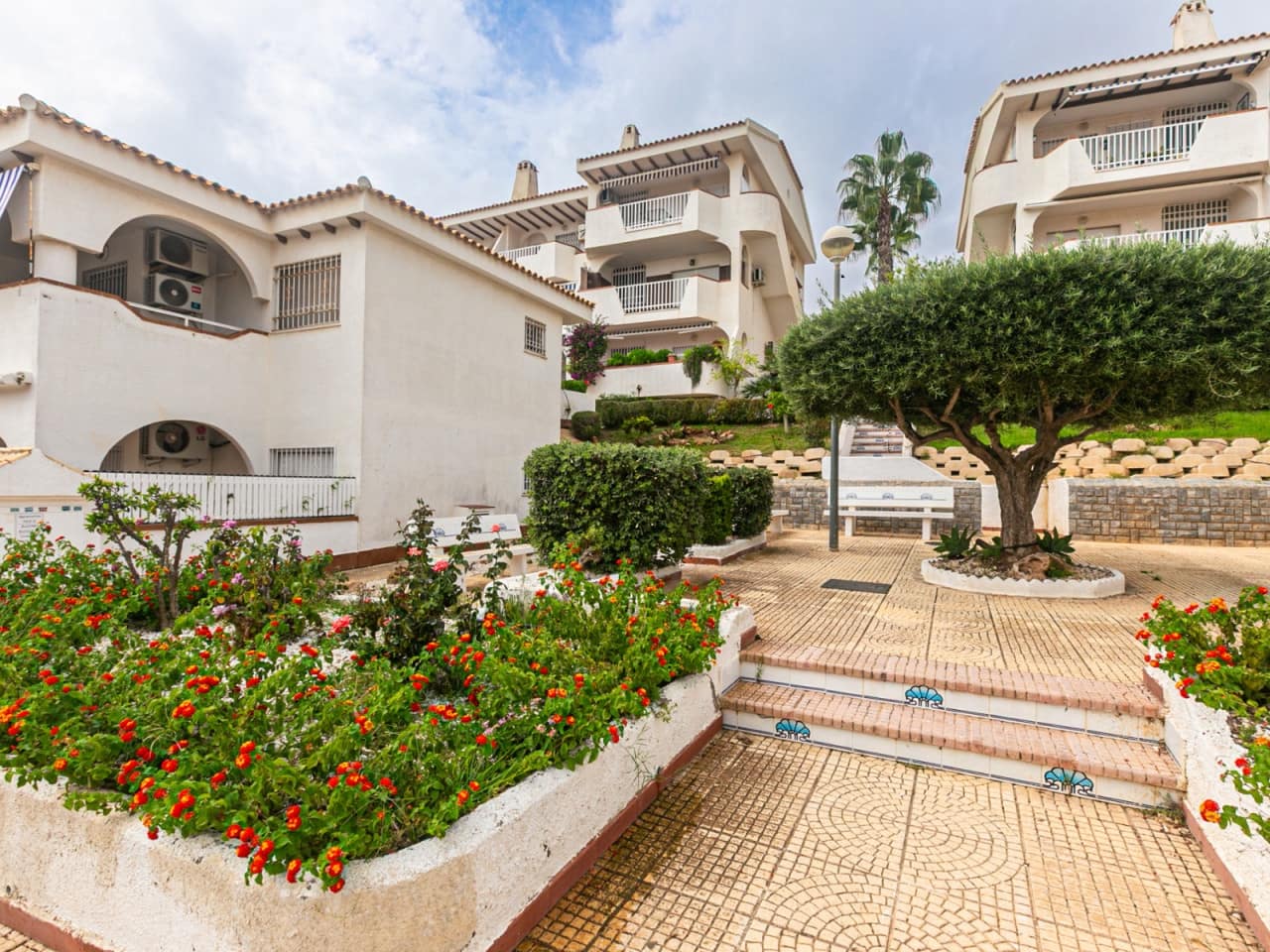 3 makuuhuone Huoneisto myytävänä paikassa Cabo Roig mukana uima-altaan - 375 000 € (Ref: 10130389)