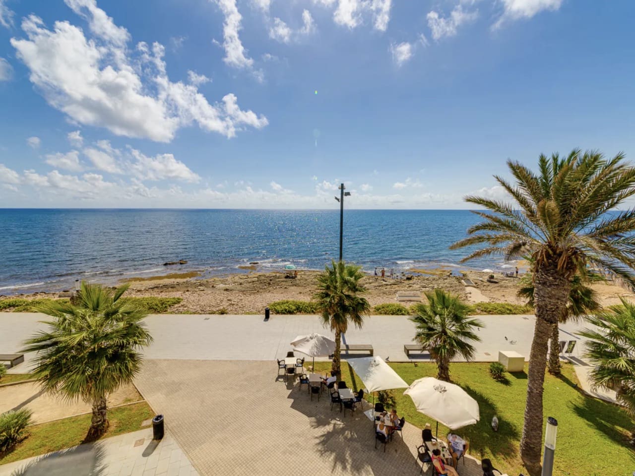 4 quarto Apartamento para venda em Torrevieja com garagem - 988 000 € (Ref: 10130392)