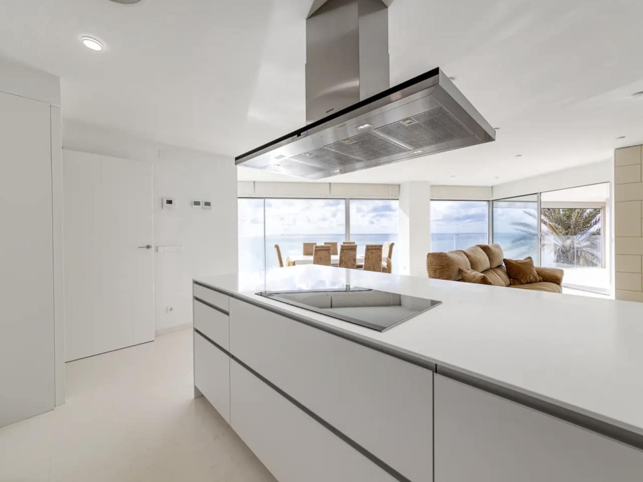 4 quarto Apartamento para venda em Torrevieja com garagem - 988 000 € (Ref: 10130392)