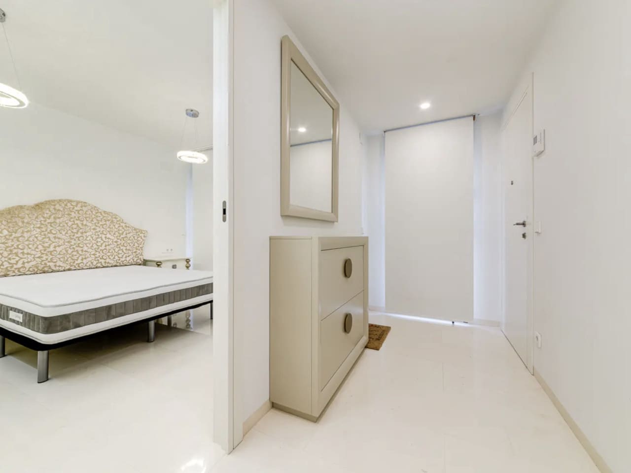 4 quarto Apartamento para venda em Torrevieja com garagem - 988 000 € (Ref: 10130392)