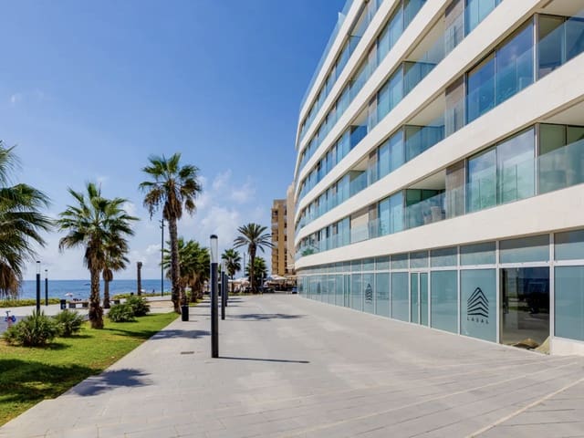 Apartamento de 4 habitaciones en Playa del Cura, Torrevieja en venta con garaje - 988.000 € (Ref: 10130392)