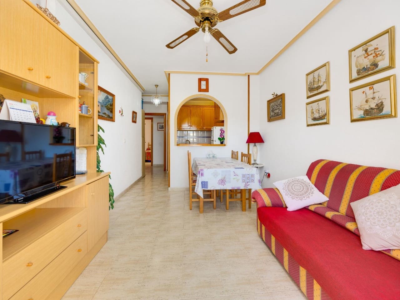 2 soverom Leilighet til salgs i Torrevieja med svømmebasseng garasje - € 159 900 (Ref: 10130399)
