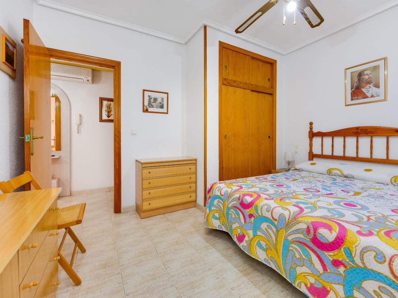 2 soverom Leilighet til salgs i Torrevieja med svømmebasseng garasje - € 159 900 (Ref: 10130399)