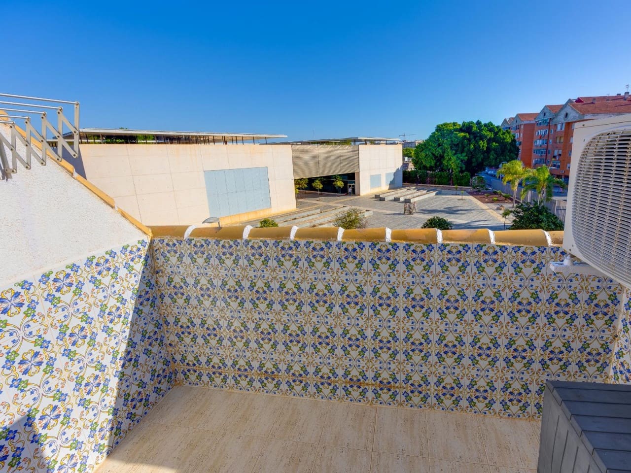 2 soverom Leilighet til salgs i Torrevieja med svømmebasseng garasje - € 159 900 (Ref: 10130399)