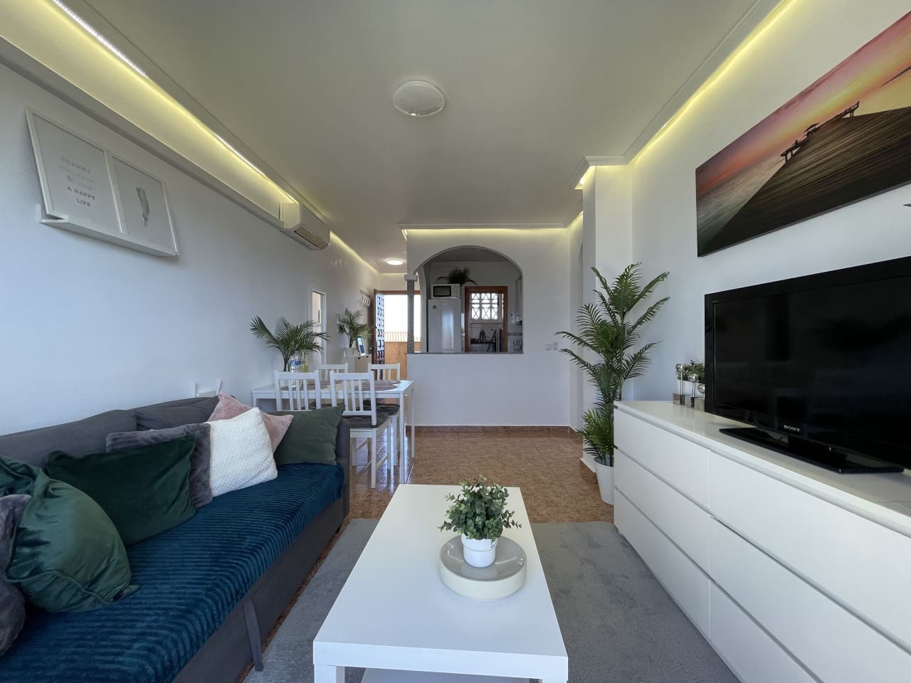 2 bedroom Apartment for sale in Torrevieja with pool garage - € 149,000 (Ref: 10130400)