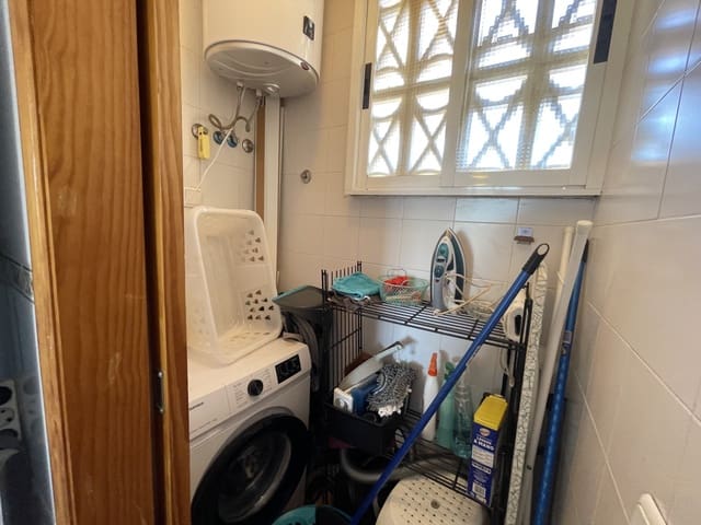 2 quarto Apartamento para venda em Avenida Habaneras - Curva de Palangre, Torrevieja com piscina garagem - 149 000 € (Ref: 10130400)
