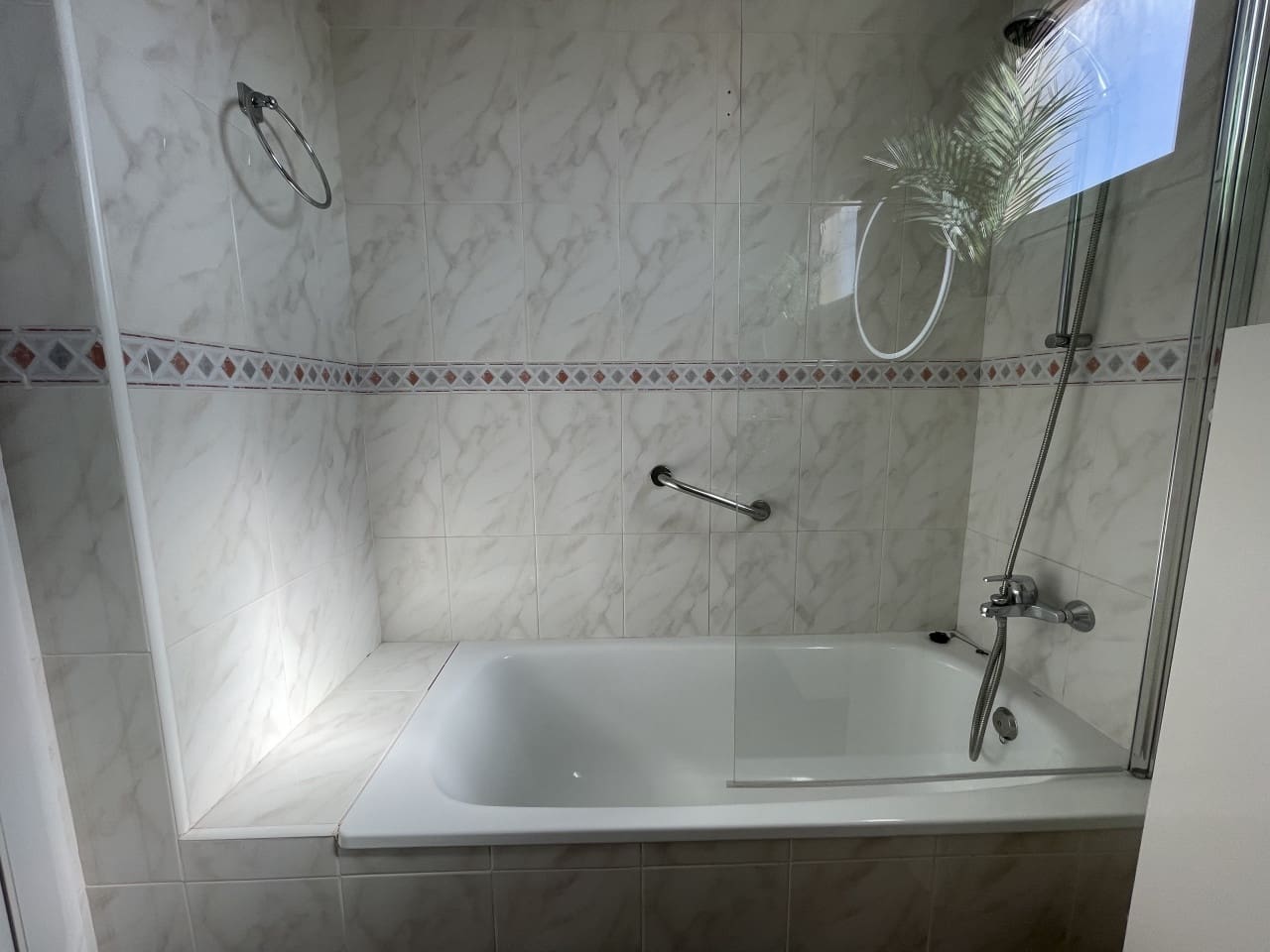 2 bedroom Apartment for sale in Torrevieja with pool garage - € 149,000 (Ref: 10130400)