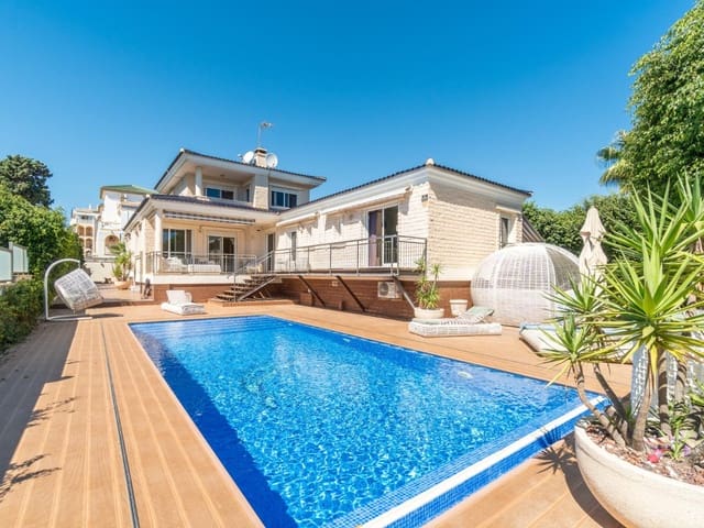 5 bedroom Villa for sale in Cañada del Molino, Torrevieja with pool - € 1,090,000 (Ref: 10132137)