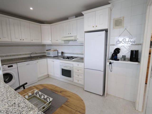 2 slaapkamer Appartement te koop in Campoamor, Orihuela met zwembad - € 199.000 (Ref: 10132138)
